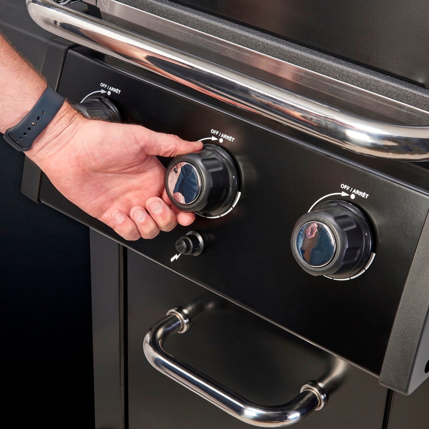 Grill ogrodowy gazowy BROIL KING Royal 320 Shadow 8.8 kW 55 x 36.5 cm